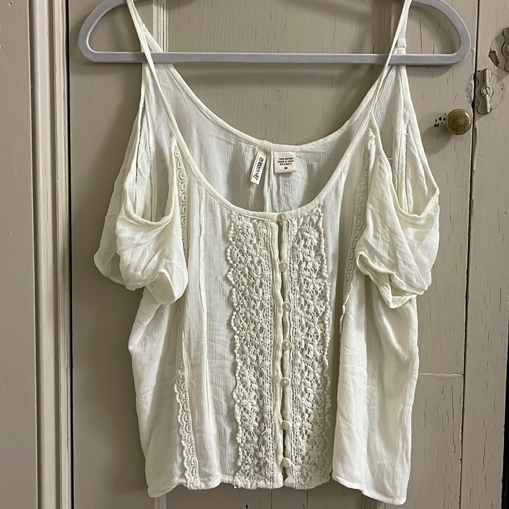 Passport Medium off White Womens Top